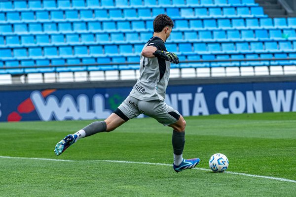 Aumenta tu velocidad de golpe en tenis de mesa: consejos y técnicas efectivas